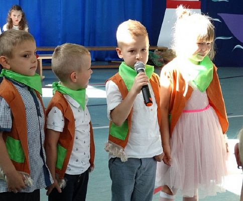 Grafika #18: Pożegnanie roku szkolnego 2018/2019 przez oddziały przedszkolne