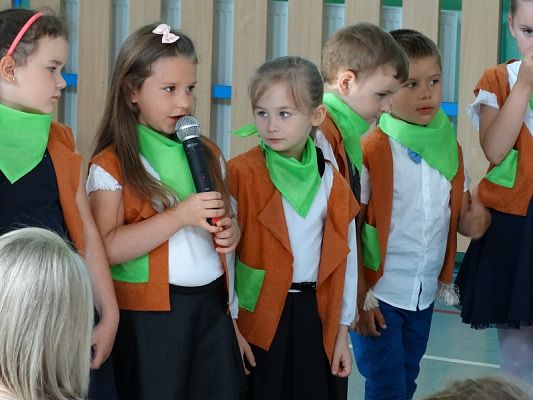 Grafika #27: Pożegnanie roku szkolnego 2018/2019 przez oddziały przedszkolne