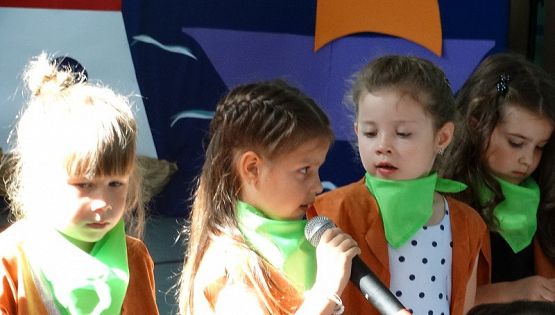 Grafika #2: Pożegnanie roku szkolnego 2018/2019 przez oddziały przedszkolne