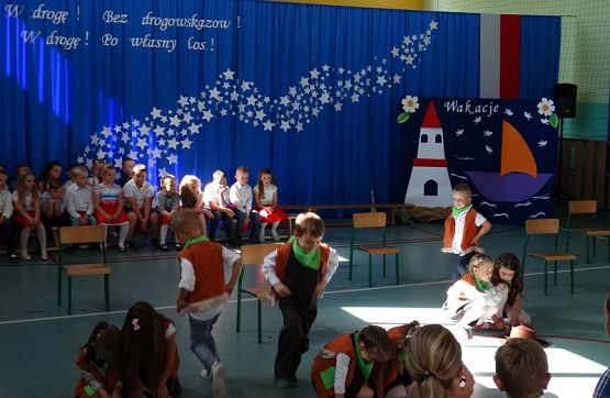 Grafika #50: Pożegnanie roku szkolnego 2018/2019 przez oddziały przedszkolne