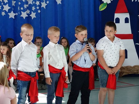 Grafika #25: Pożegnanie roku szkolnego 2018/2019 przez oddziały przedszkolne