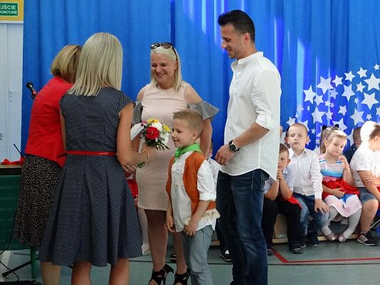 Grafika #55: Pożegnanie roku szkolnego 2018/2019 przez oddziały przedszkolne