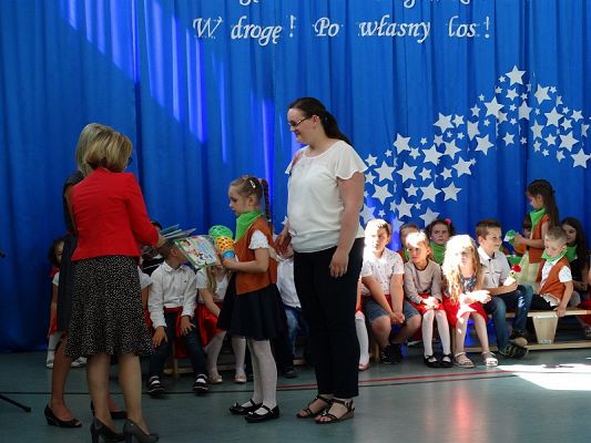 Grafika #56: Pożegnanie roku szkolnego 2018/2019 przez oddziały przedszkolne