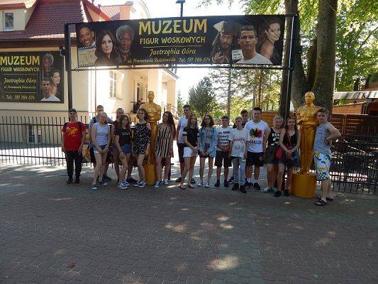  Grafika #0: Wycieczka klasy VIII do Jastrzębiej Góry