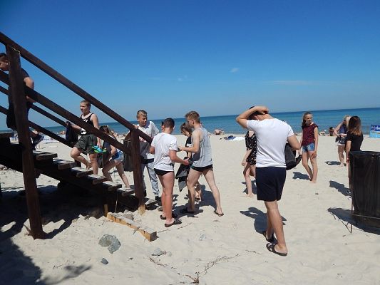  Grafika #59: Wycieczka klasy VIII do Jastrzębiej Góry