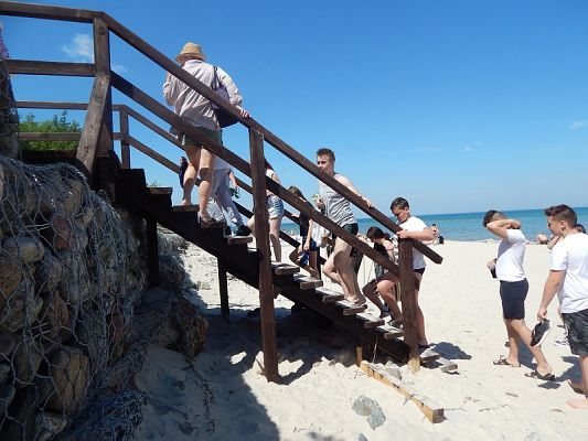  Grafika #100: Wycieczka klasy VIII do Jastrzębiej Góry