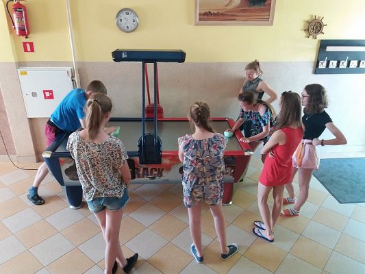  Grafika #60: Wycieczka klasy VIII do Jastrzębiej Góry