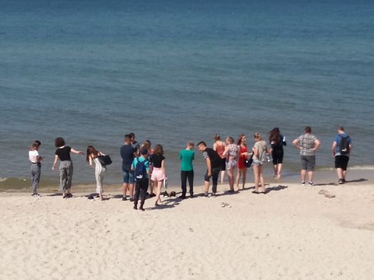  Grafika #32: Wycieczka klasy VIII do Jastrzębiej Góry