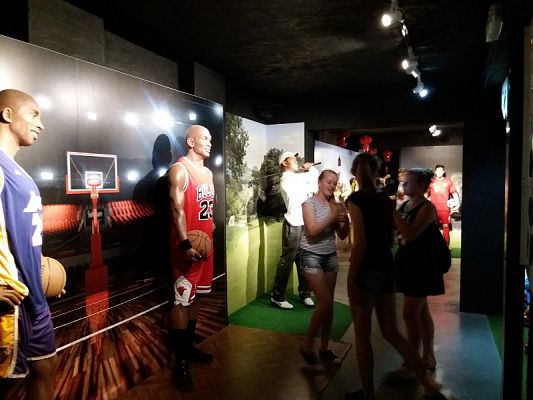  Grafika #98: Wycieczka klasy VIII do Jastrzębiej Góry