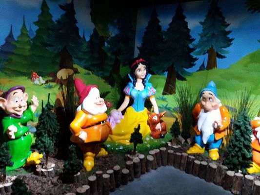  Grafika #13: Wycieczka klasy VIII do Jastrzębiej Góry