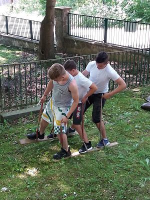  Grafika #175: Wycieczka klasy VIII do Jastrzębiej Góry