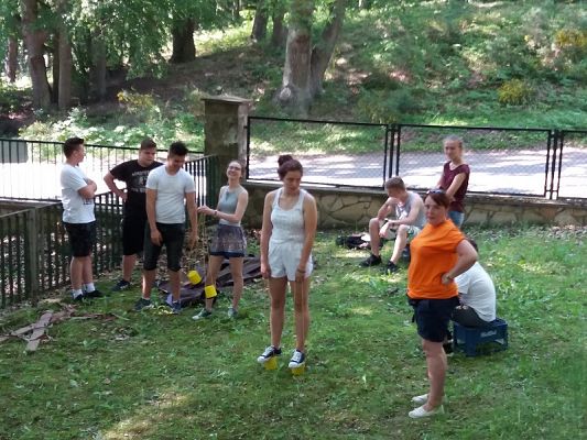  Grafika #131: Wycieczka klasy VIII do Jastrzębiej Góry