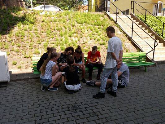  Grafika #190: Wycieczka klasy VIII do Jastrzębiej Góry