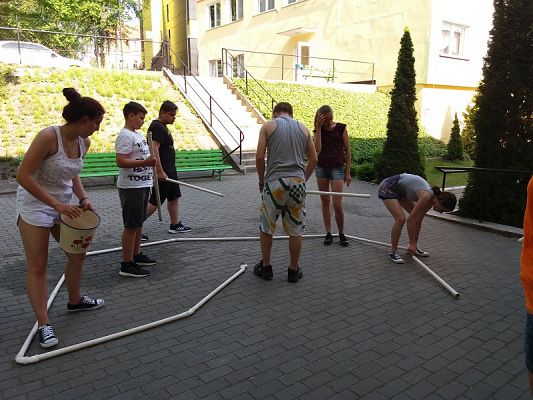  Grafika #142: Wycieczka klasy VIII do Jastrzębiej Góry