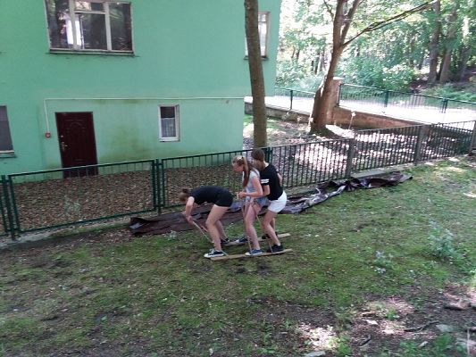  Grafika #145: Wycieczka klasy VIII do Jastrzębiej Góry