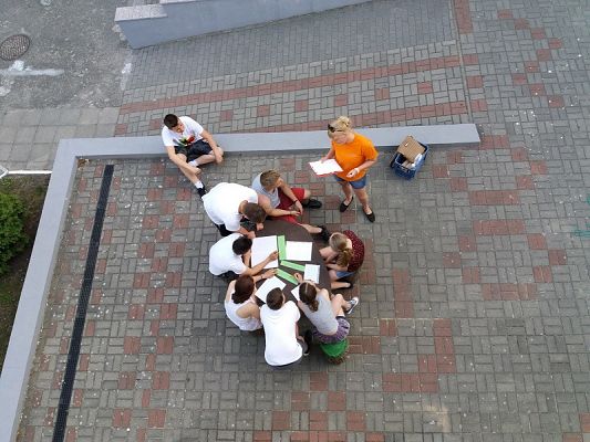  Grafika #165: Wycieczka klasy VIII do Jastrzębiej Góry