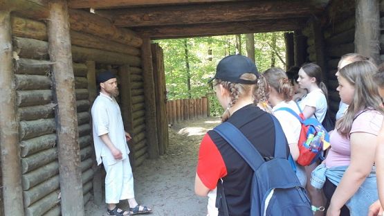  Grafika #3: Zwiedzamy Muzeum archeologiczne w Sopocie