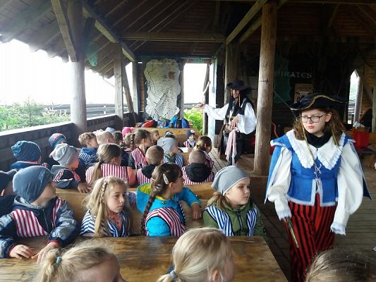  Grafika #37: Wycieczka do Grąbkowa