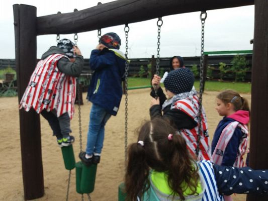  Grafika #15: Wycieczka do Grąbkowa