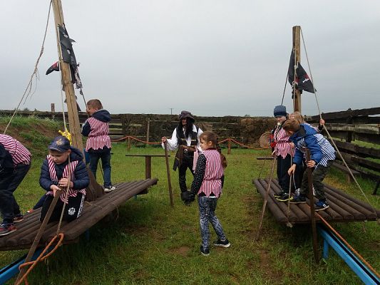  Grafika #63: Wycieczka do Grąbkowa