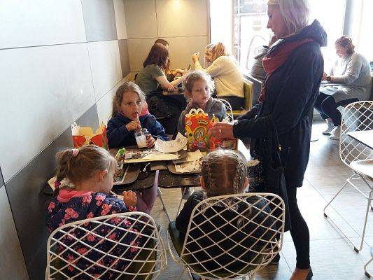  Grafika #76: Wycieczka do Grąbkowa