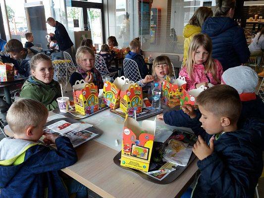  Grafika #79: Wycieczka do Grąbkowa