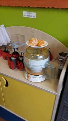  Grafika #5: Zdrowe soki z owoców w oddziale 5-latków