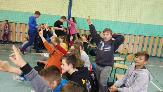  Grafika #14: CYRK PRZYJECHAŁ!