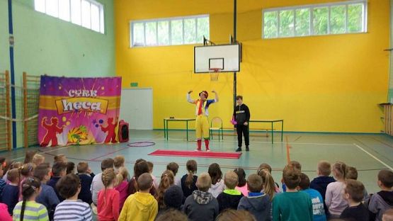  Grafika #22: CYRK PRZYJECHAŁ!