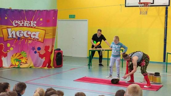  Grafika #26: CYRK PRZYJECHAŁ!