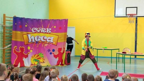  Grafika #29: CYRK PRZYJECHAŁ!