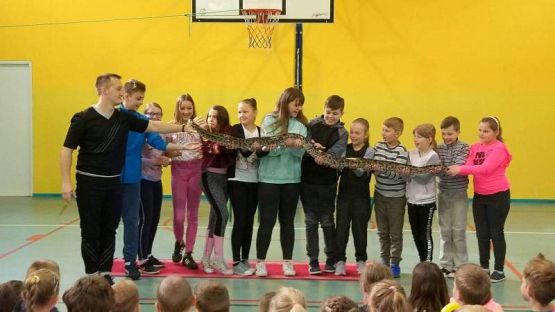  Grafika #34: CYRK PRZYJECHAŁ!