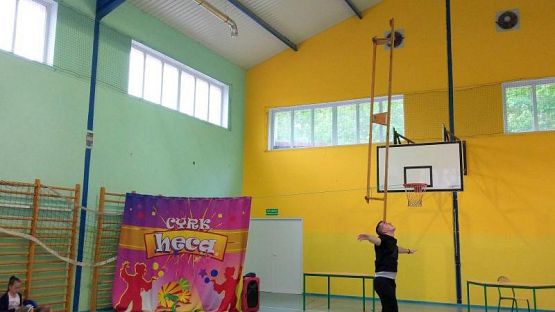  Grafika #37: CYRK PRZYJECHAŁ!