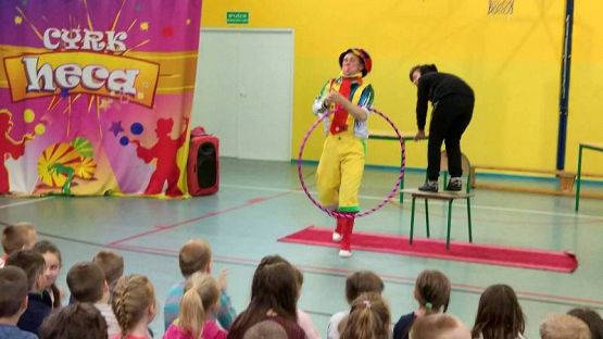  Grafika #38: CYRK PRZYJECHAŁ!