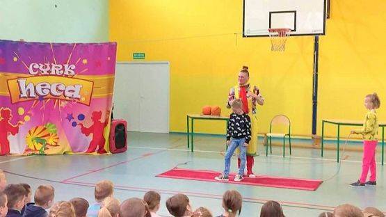  Grafika #48: CYRK PRZYJECHAŁ!