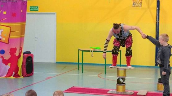  Grafika #65: CYRK PRZYJECHAŁ!