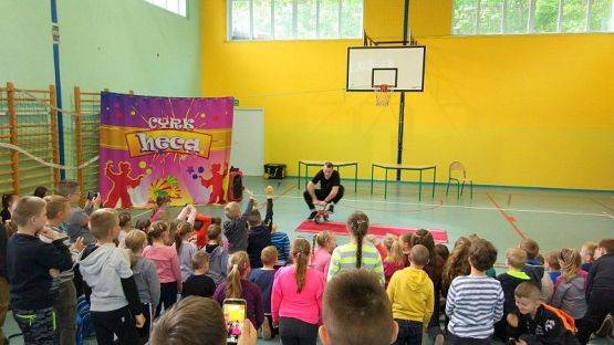  Grafika #6: CYRK PRZYJECHAŁ!