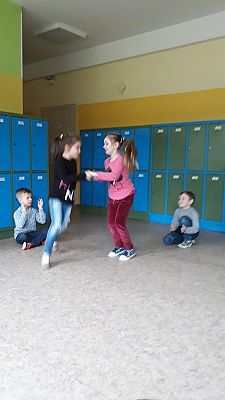  Grafika #0: Zajęcia taneczne w ramach projektu pt. Przedszkola z klasą