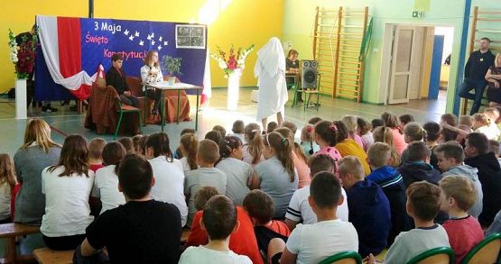  Grafika #6: Apel z okazji 3 Maja