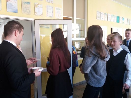  Grafika #6: Egzaminy 8-klasisty