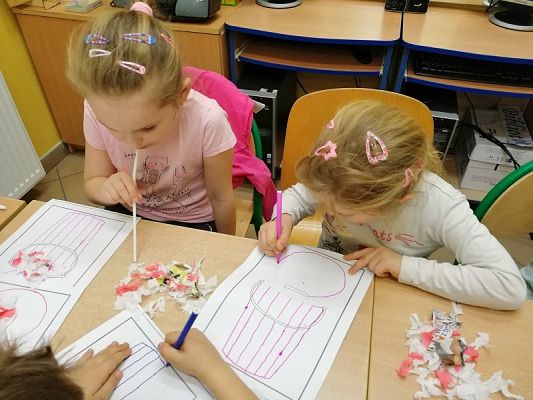  Grafika #6: Przedszkola z klasa - zajęcia logopedyczne