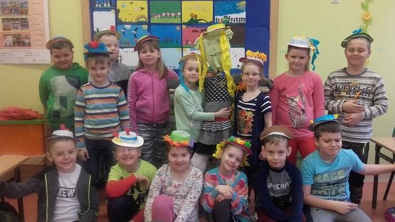  Grafika #0: Przywitanie wiosny przez klasę I SP