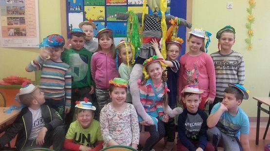  Grafika #8: Przywitanie wiosny przez klasę I SP