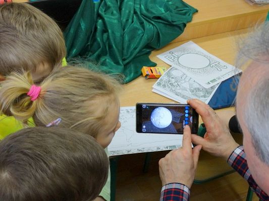  Grafika #37: Pierwszy Dzień Wiosny z Nowymi Technologiami