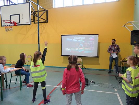  Grafika #10: Pierwszy Dzień Wiosny z Nowymi Technologiami