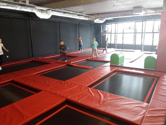 Grafika #4: Wyjazd do Active Kids Madagaskar