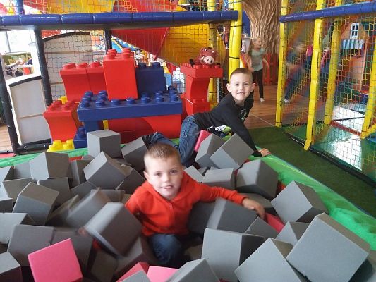 Grafika #18: Wyjazd do Active Kids Madagaskar