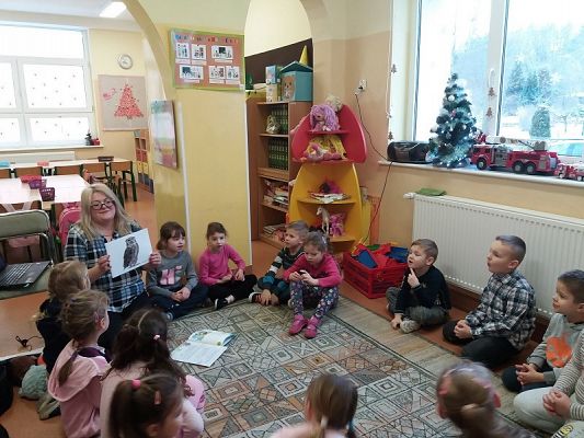  Grafika #23: Czytamy z Gangiem Słodzików