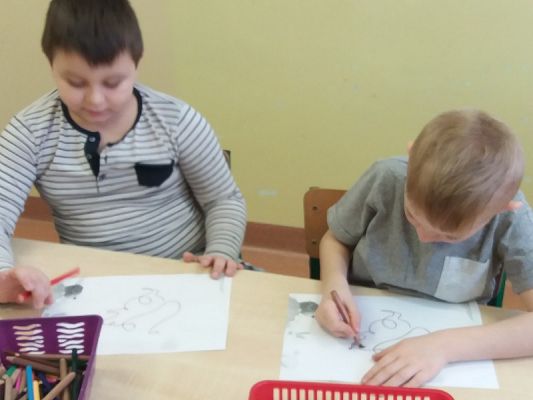  Grafika #19: Czytamy z Gangiem Słodzików