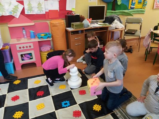  Grafika #26: Czytamy z Gangiem Słodzików